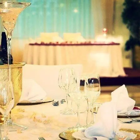 Elia Hotel