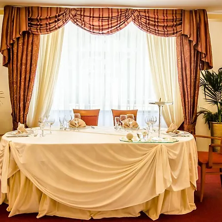 Hotel Elia 4*
