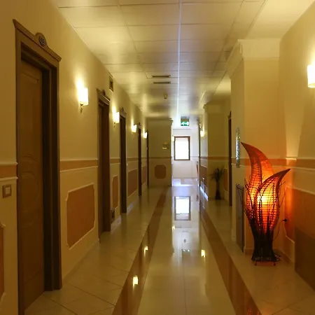 Hotel Elia 4*