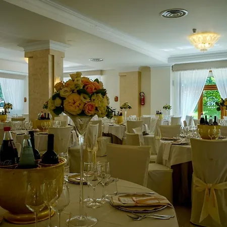 Hotel Elia 4*